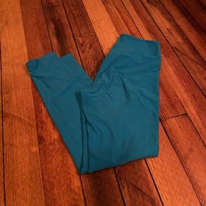 OS Lularoe leggings gently used